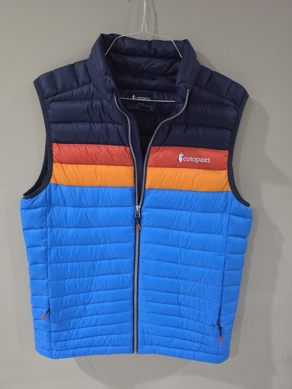 Cotopaxi Men’s Medium Down Puffer Vest Blue Colorblock Insulated